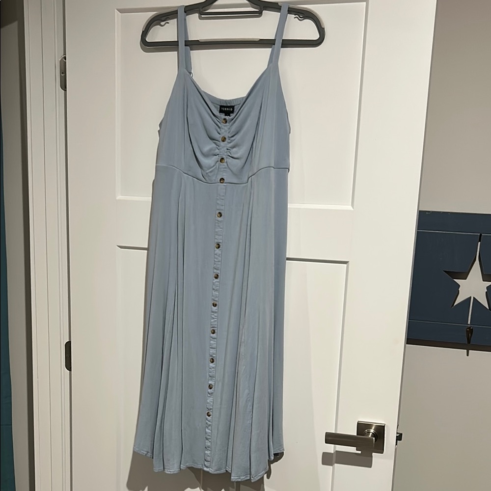 Torrid Gray Ruched Buttoned Midi Sundress